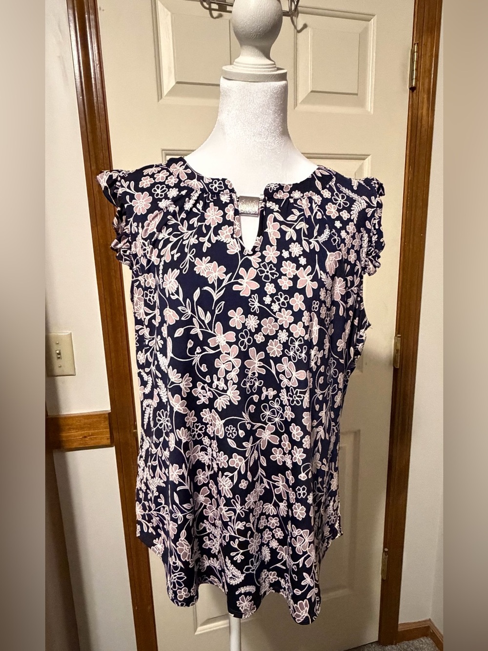 PerSeption Concept Navy Pink White Floral Ruffle Split Neck Sleeveless Blouse L